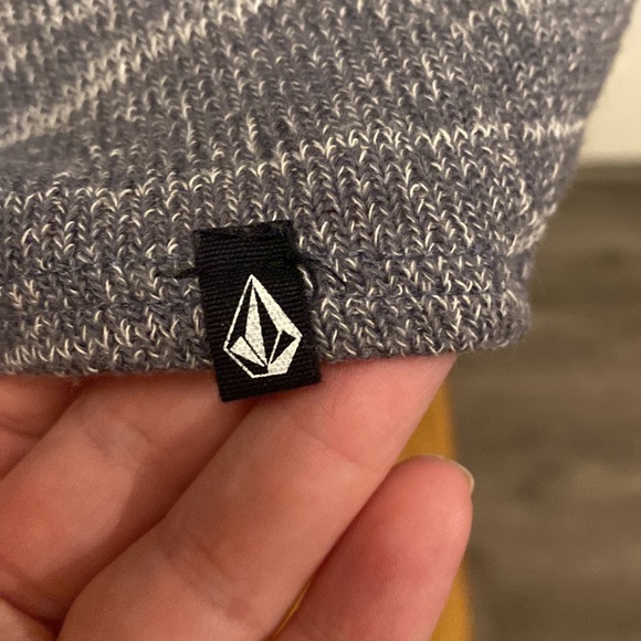 Volcom asymmetrical waterfall open front sweater - Picture 3 of 7